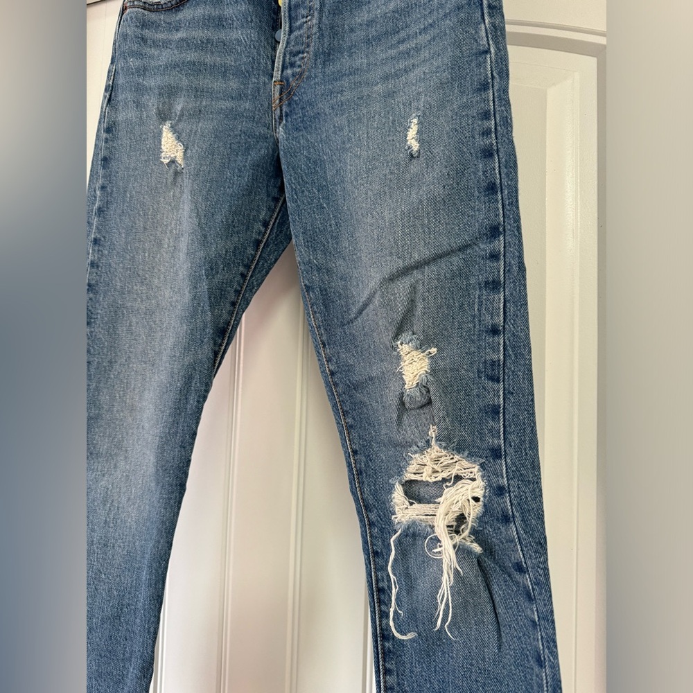 LEVI'S 145 Years Limited Edition 501 Premium Skinny Rainbow Button Fly W25 L28 - Picture 3 of 10